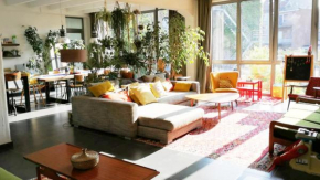 Bright loft in Tour et Taxis area